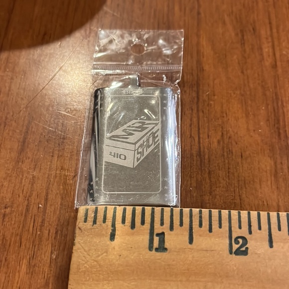 Nike Air Force One 1 Mr Shoe 410 Baltimore vintage hang tag 2005 key chain Bmore - Picture 3 of 7